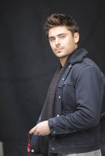 jan-28-zac-efron__width_420