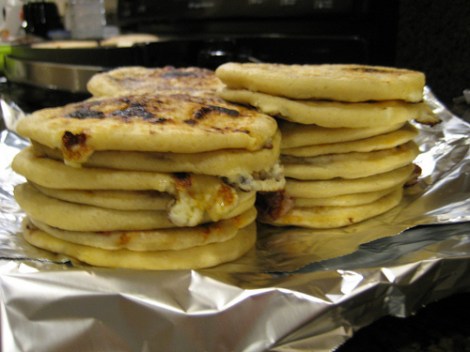 Pupusa_Salvadore_a