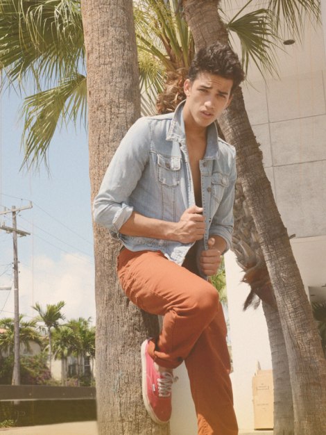 tumblr_mndzsfUSWr1qg4knho1_1280