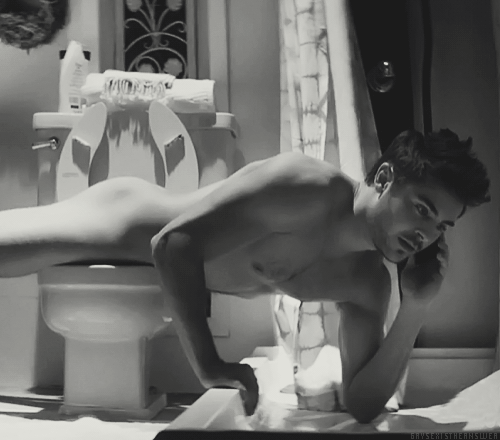 tumblr_muqbrgpCOU1qdot54o1_500