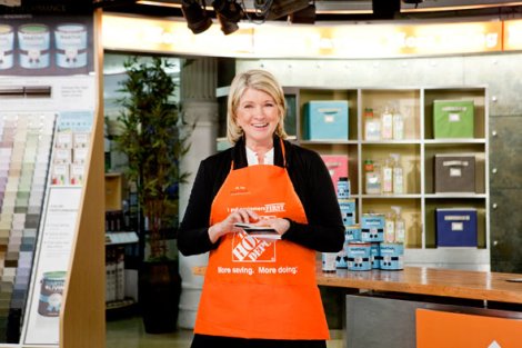 martha-stewart-demonstrate-paint-techniques-home-depot-590jn041610