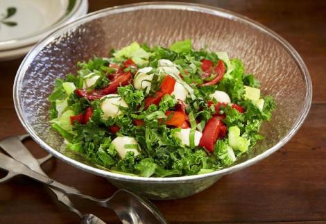 Kale-Caprese-Salad-Olive-Garden