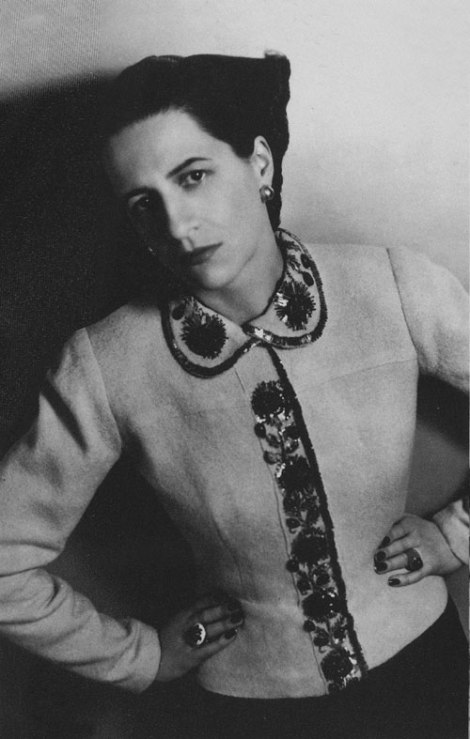 5-schiapdiana-vreeland-by-louise-dahl-wolfe1937-b