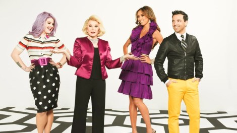 fashion-police-602d1bc2-0f5d-4e7d-9bb0-5984d4594638